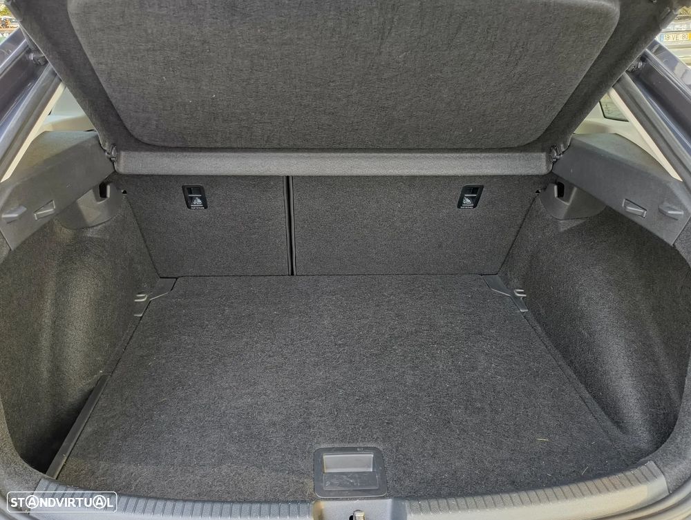 VW Taigo 1.0 TSI Urban Style DSG - 13