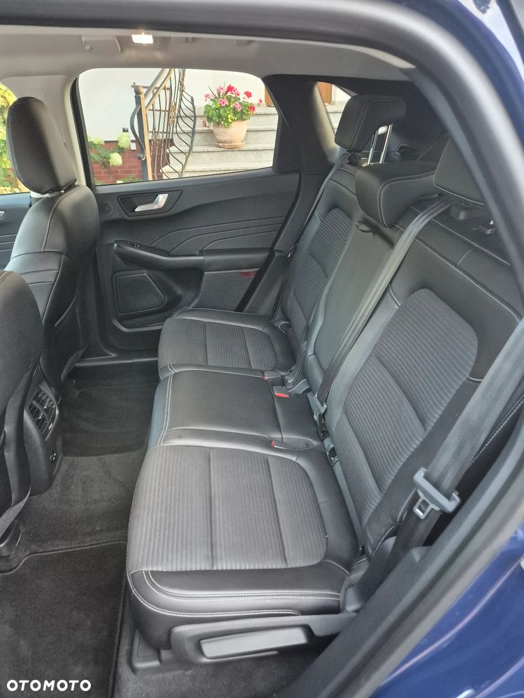 Ford Kuga 2.0 EcoBlue AWD Titanium X - 23