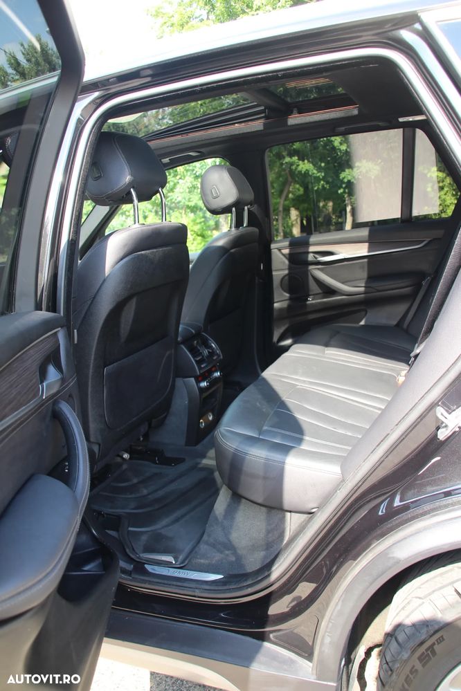 BMW X5 xDrive35i Sport-Aut. - 28