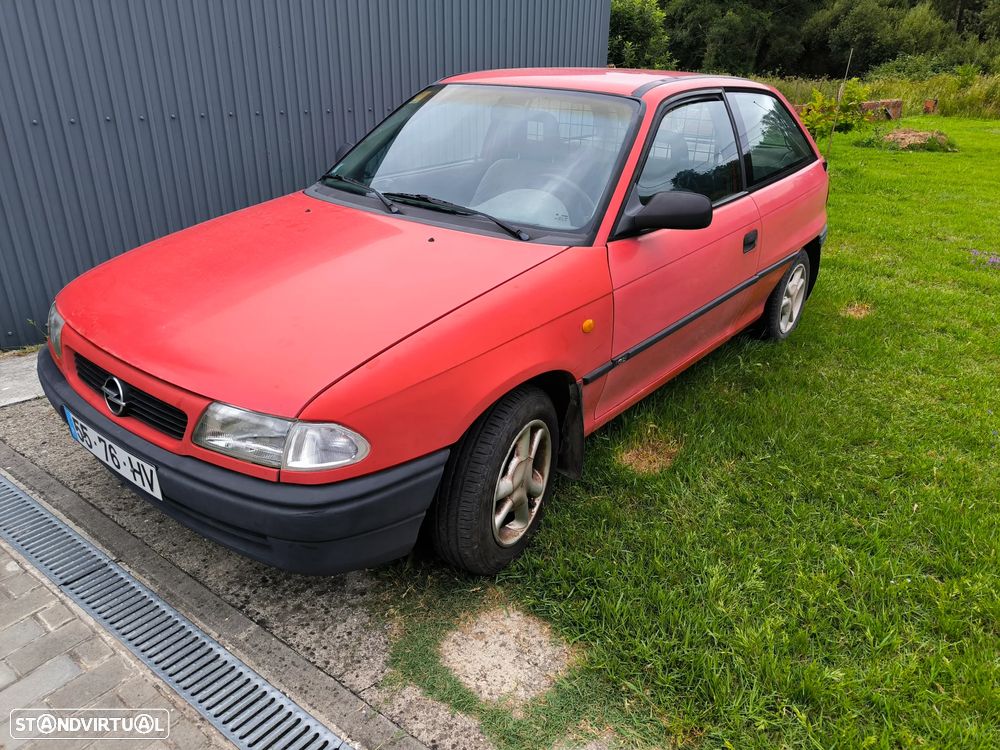 Opel Astra 1.7 TD Sport - 1