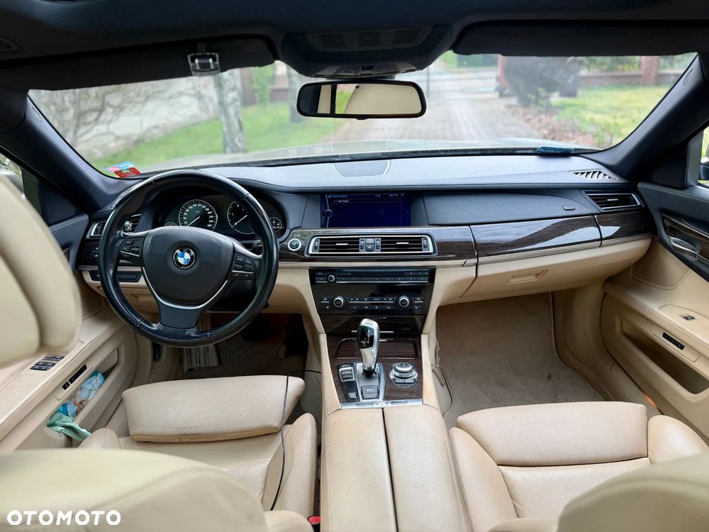 BMW Seria 7 - 5