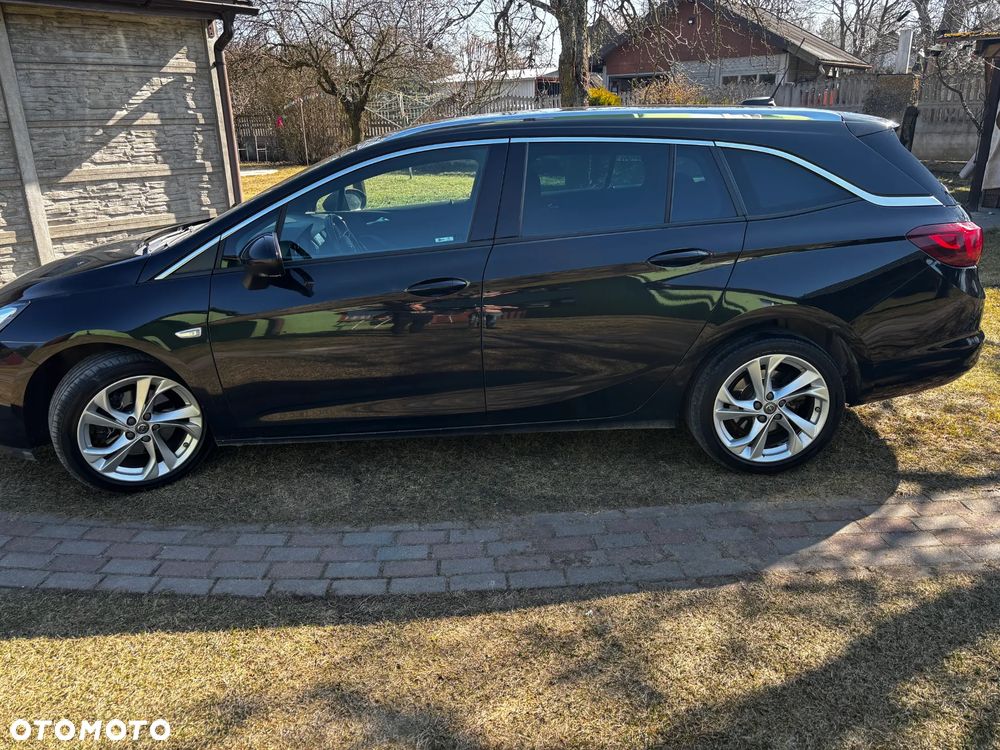 Opel Astra 1.6 CDTI Dynamic S&S - 9
