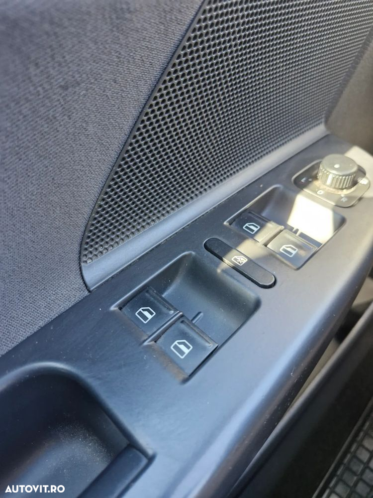 Volkswagen Golf 2.0 TDI United - 9