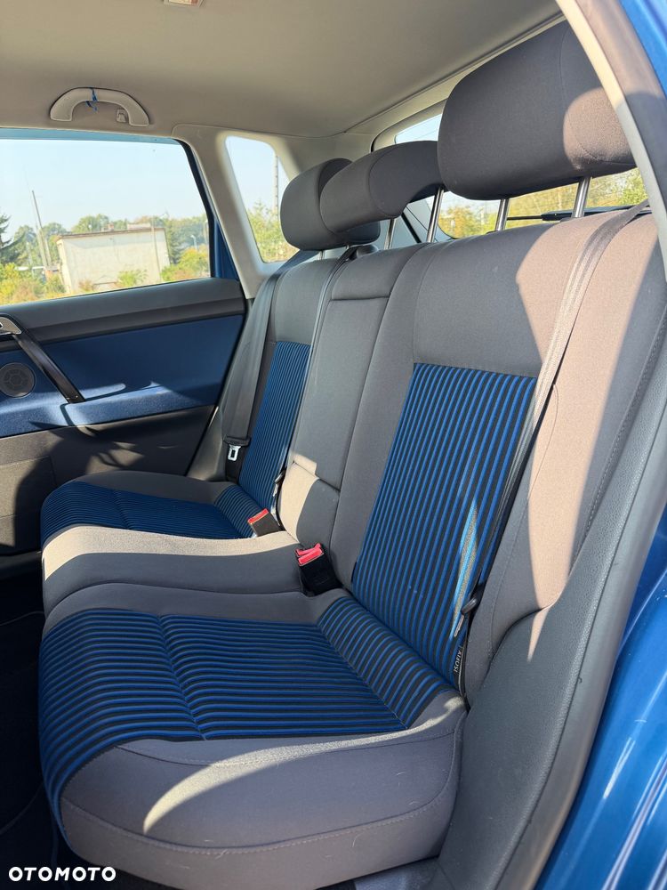 Volkswagen Polo - 18