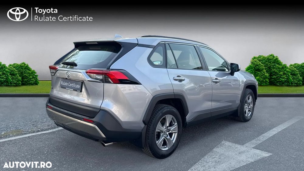 Toyota RAV4 - 23