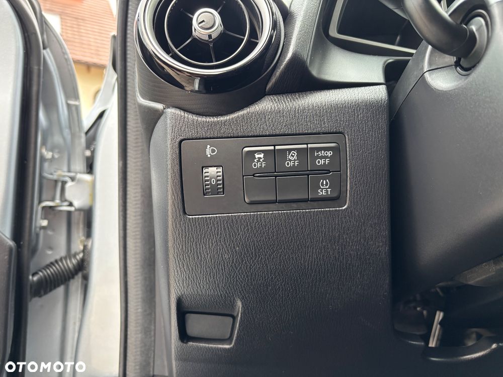 Mazda 2 SKYACTIV-G 90 Exclusive-Line - 25