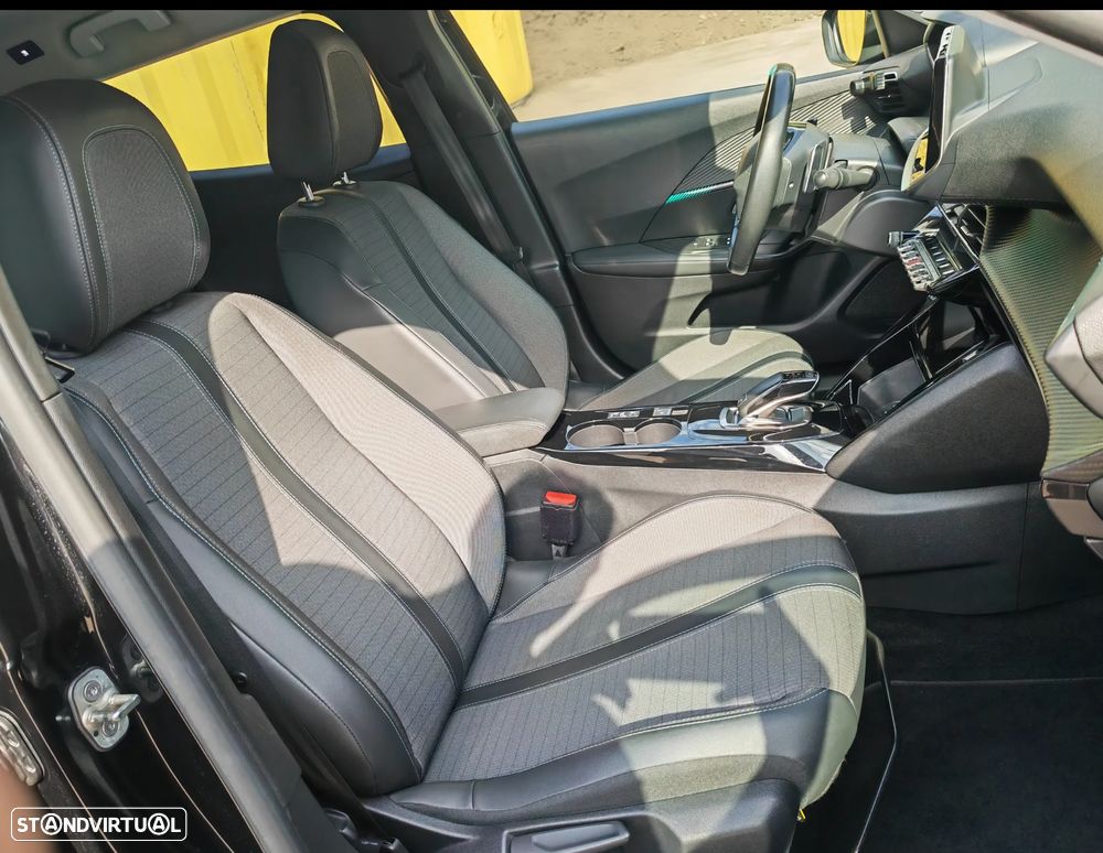 Peugeot 2008 1.5 BlueHDi Allure Pack EAT8 - 13