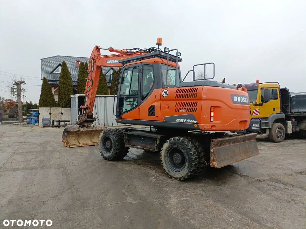 Doosan DX140 Szybkozlacze / - 4