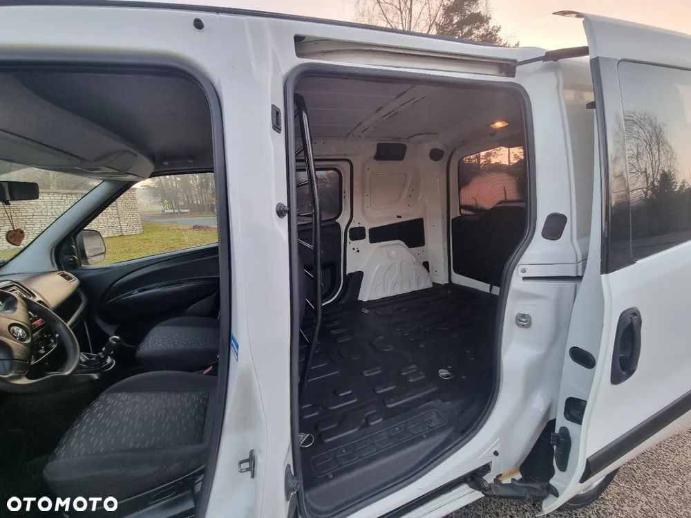 Opel Combo - 11