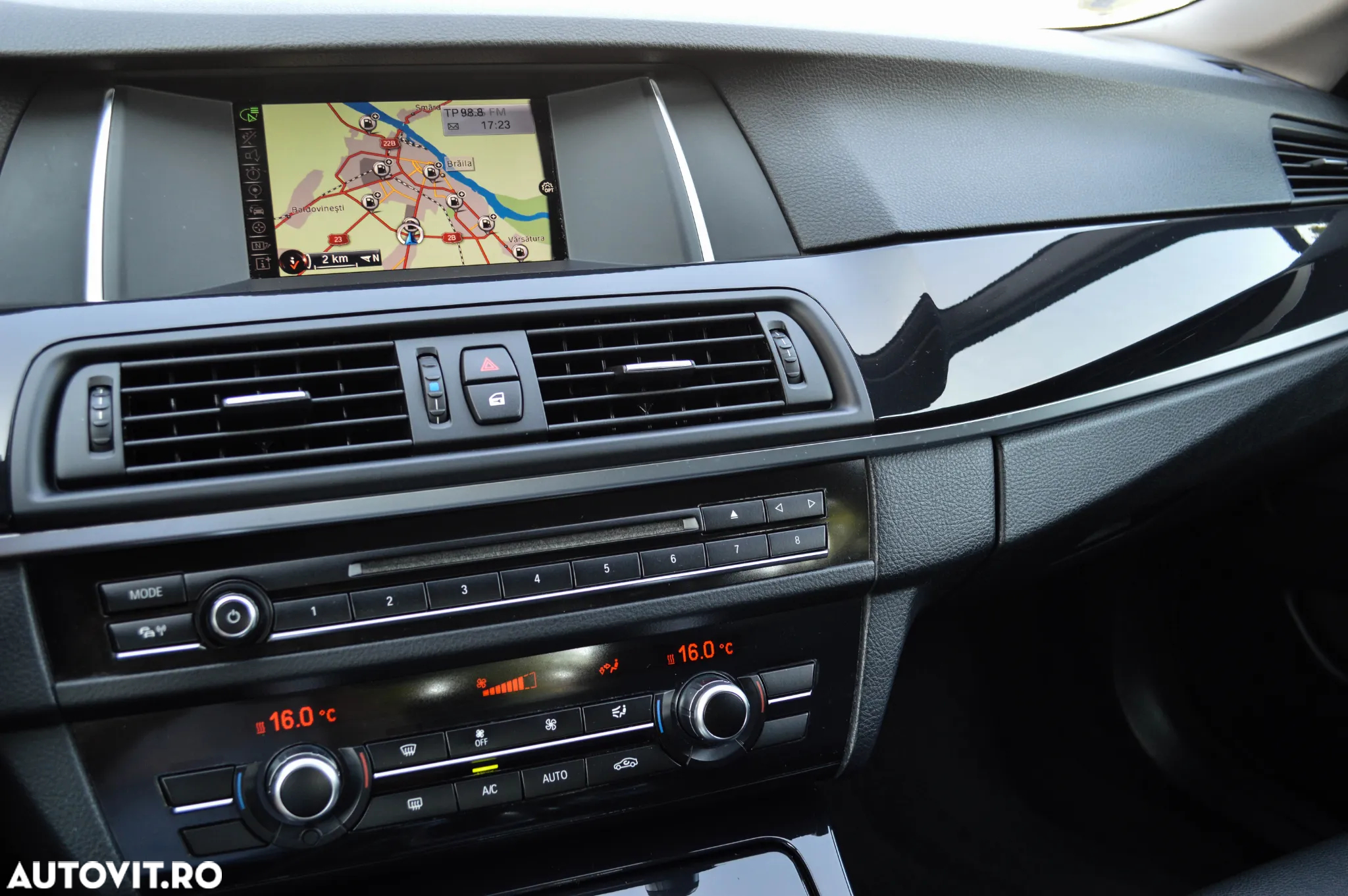 BMW Seria 5 520d Aut. - 19