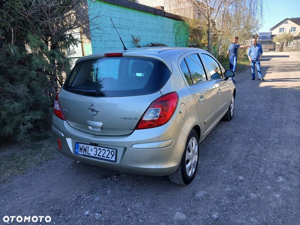 Opel Corsa - 8
