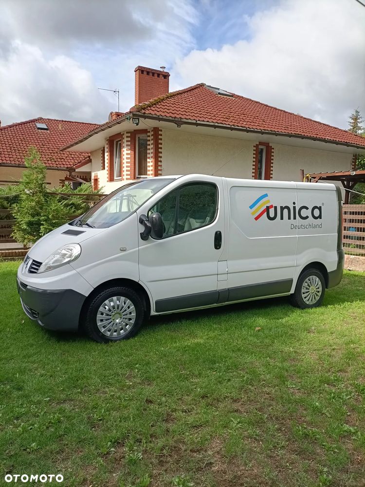 Renault Trafic - 13