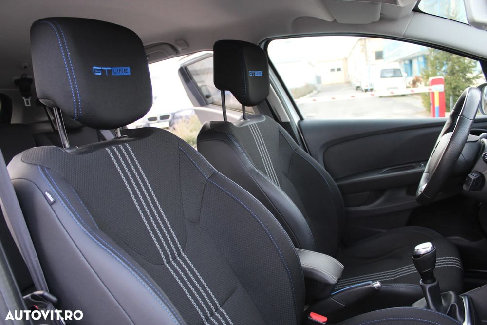 Renault Clio - 12