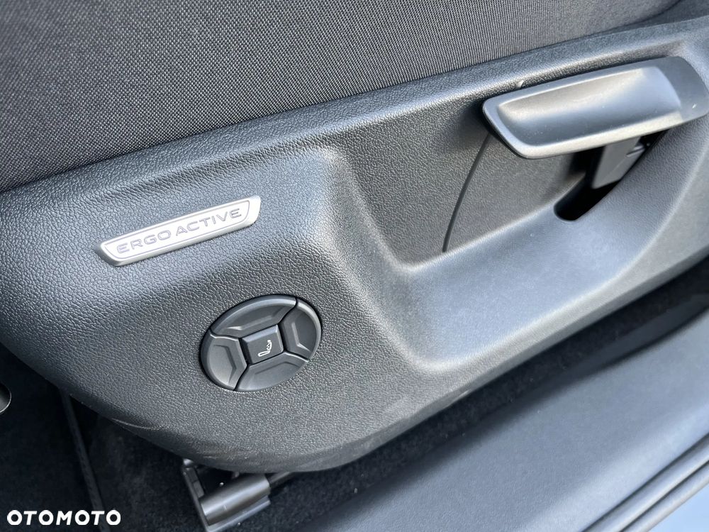 Volkswagen Tiguan 1.5 eHybrid PHEV 150kW Elegance DSG - 28
