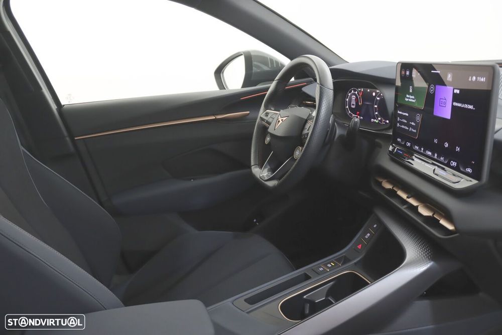 Cupra Terramar 1.5 e-Hybrid DSG - 9