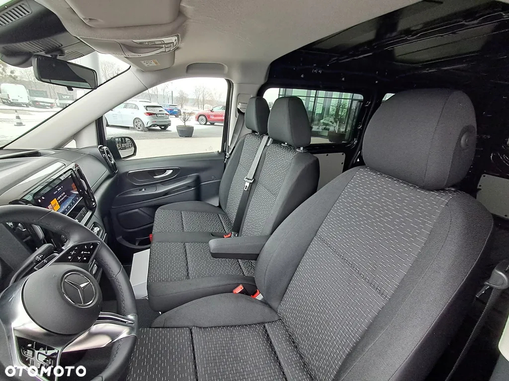 Mercedes-Benz Vito pod karawan - 26