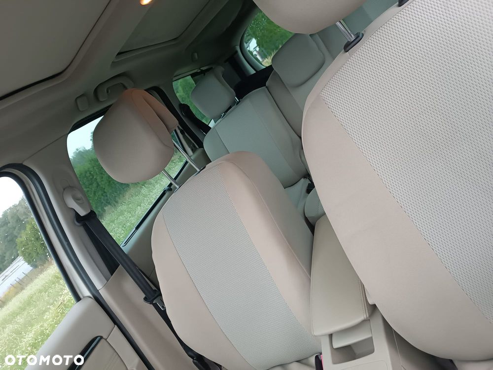 Renault Scenic 1.9 dCi Privilege - 22