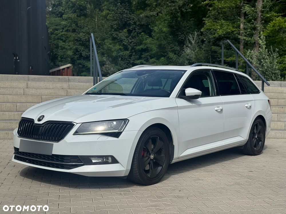 Skoda Superb 2.0 TDI 4x4 DSG SportLine - 5