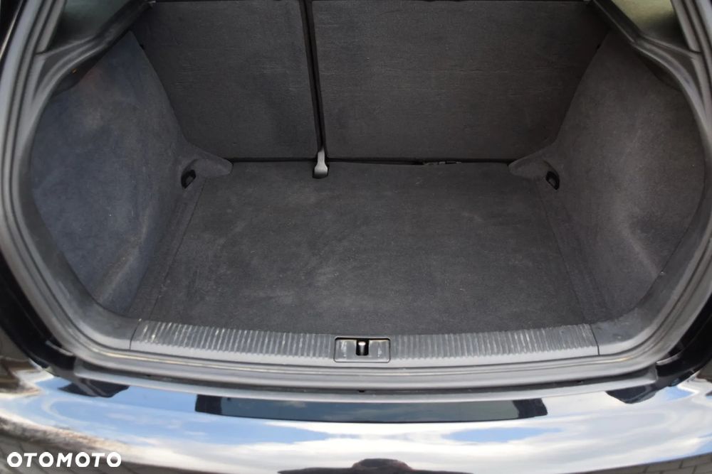 Audi A3 Sportback 2.0 TDI DPF S line Sportpaket - 15