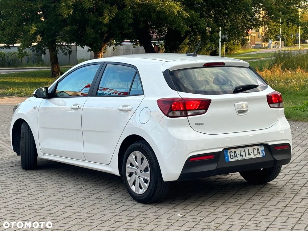 Kia Rio 1.2 M - 5