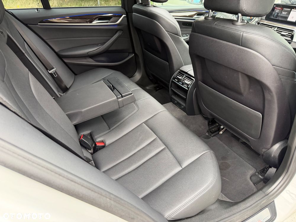 BMW Seria 5 - 19