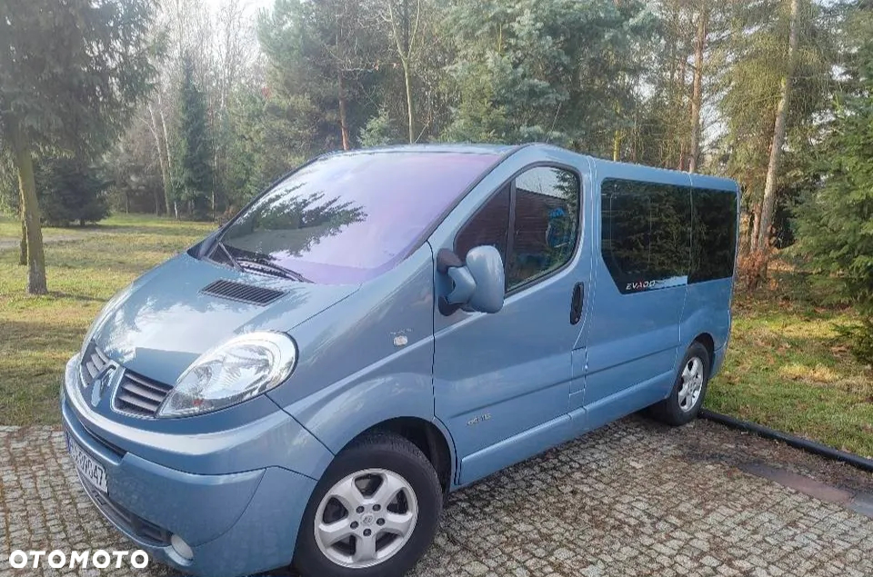 Renault Trafic - 10