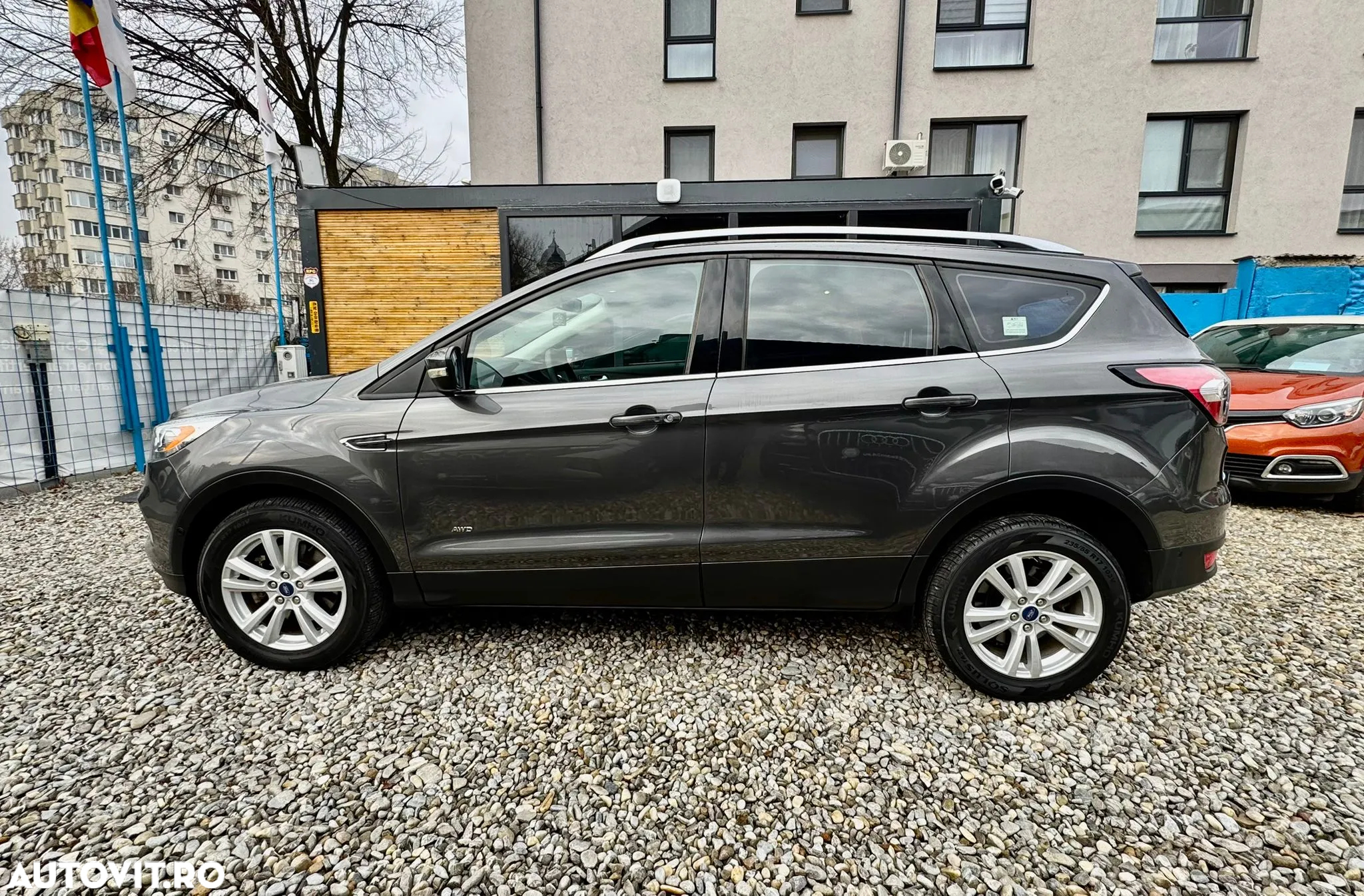 Ford Kuga 2.0 TDCi 4WD Powershift Titanium - 12