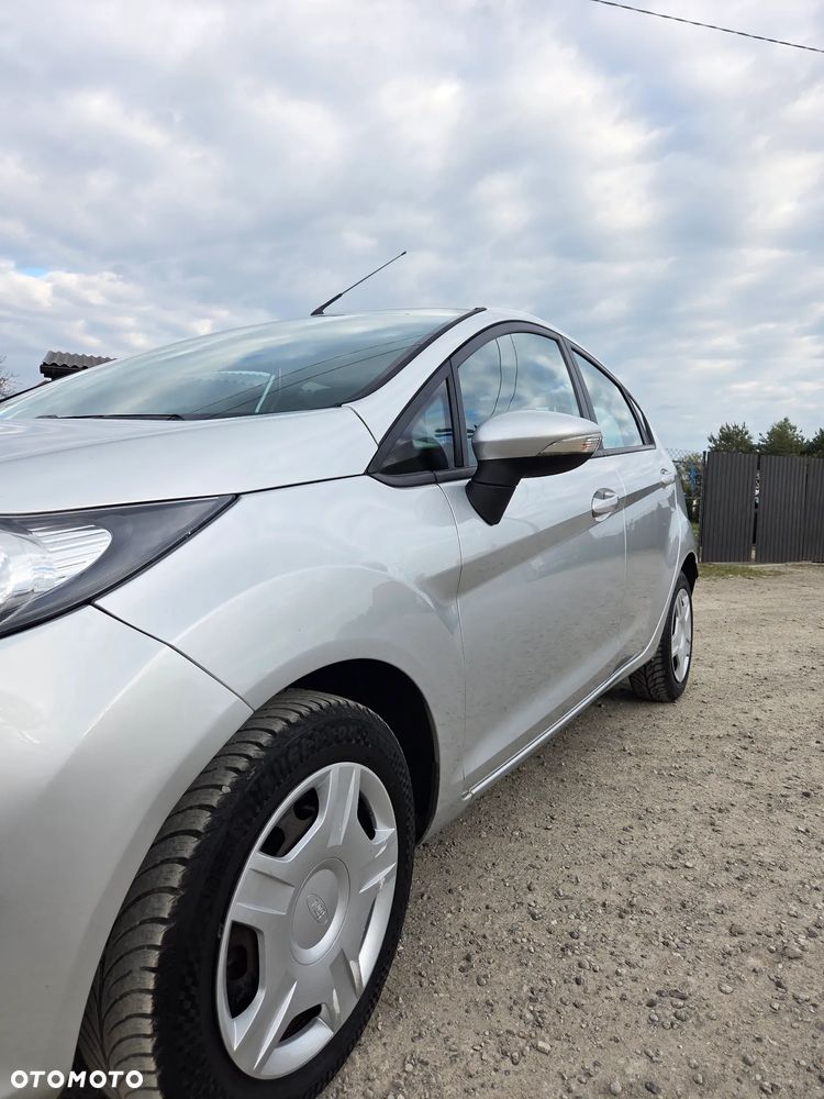 Ford Fiesta 1.25 Trend EU5 - 21
