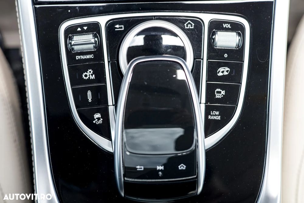 Mercedes-Benz G - 26