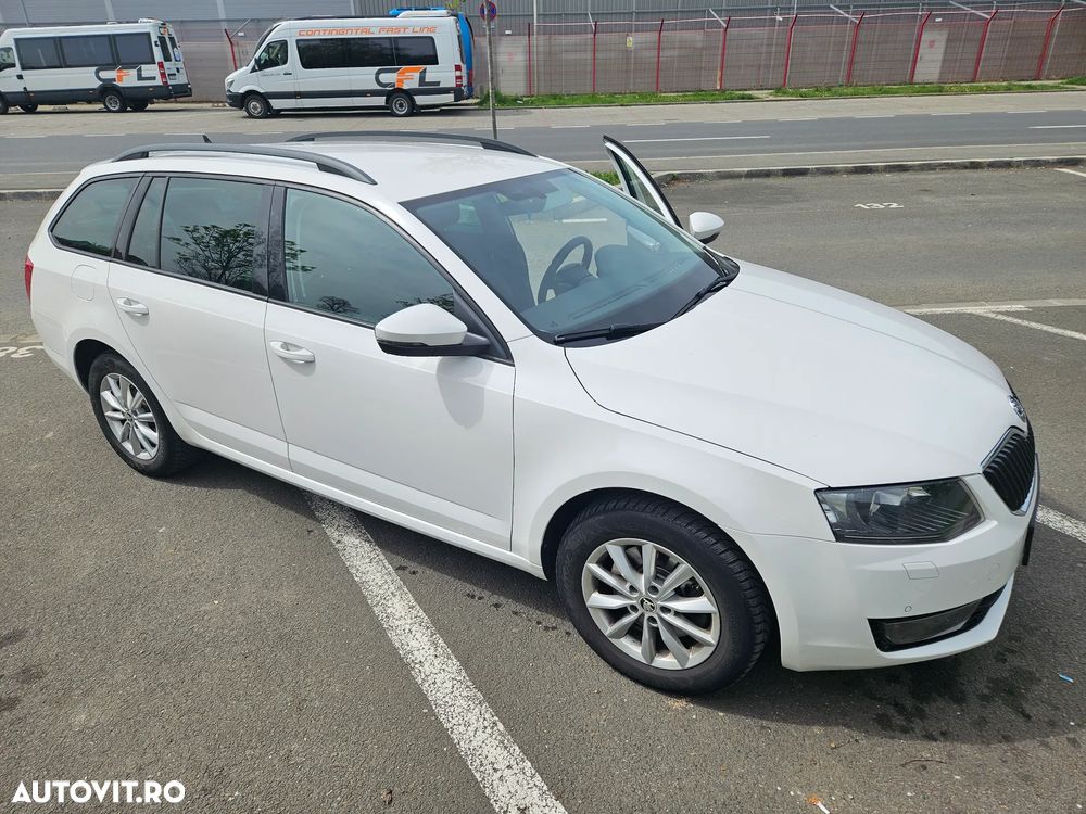Skoda Octavia 2.0 TDI DSG 4X4 RS - 2