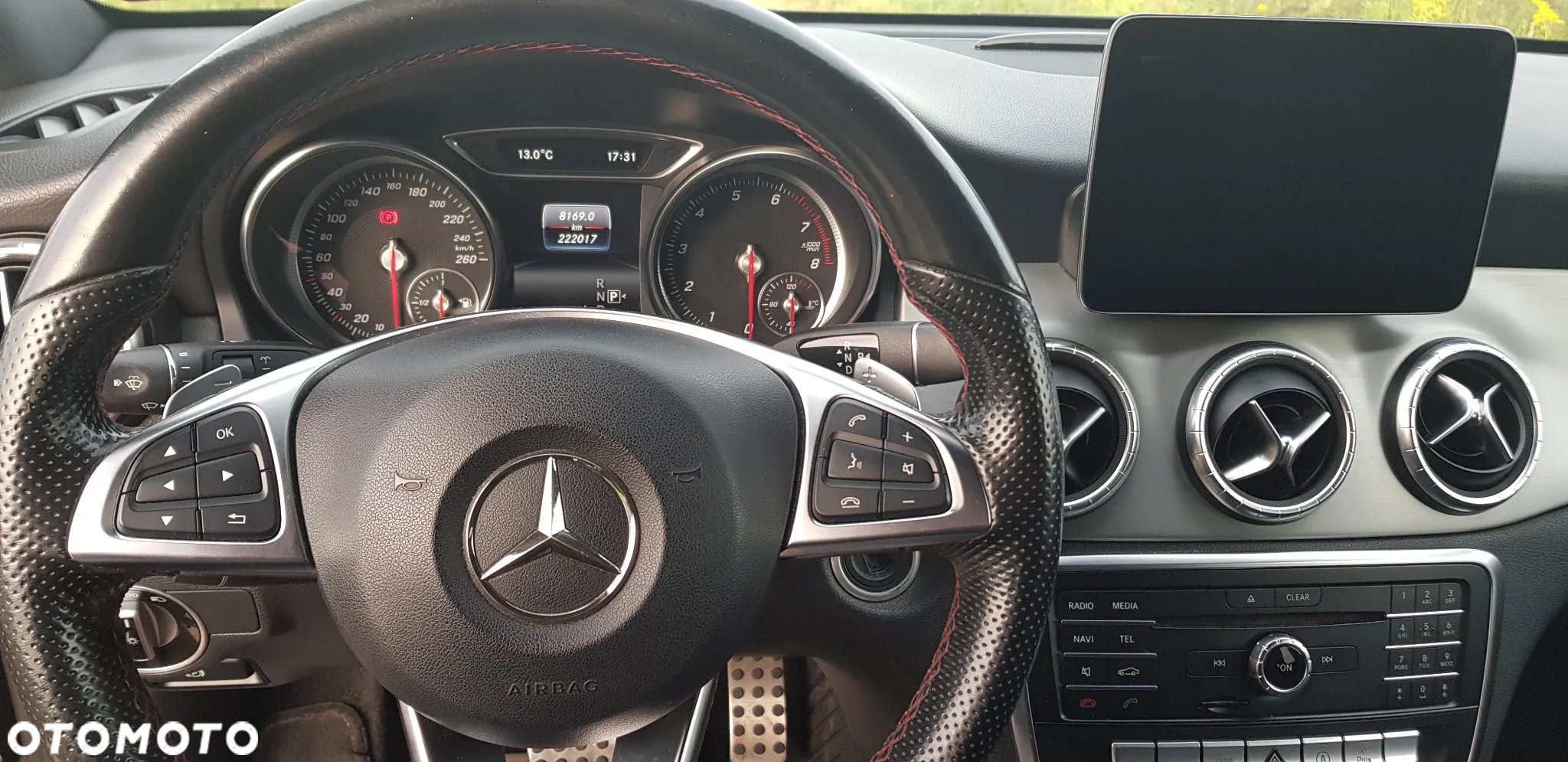 Mercedes-Benz CLA 180 AMG Line - 21