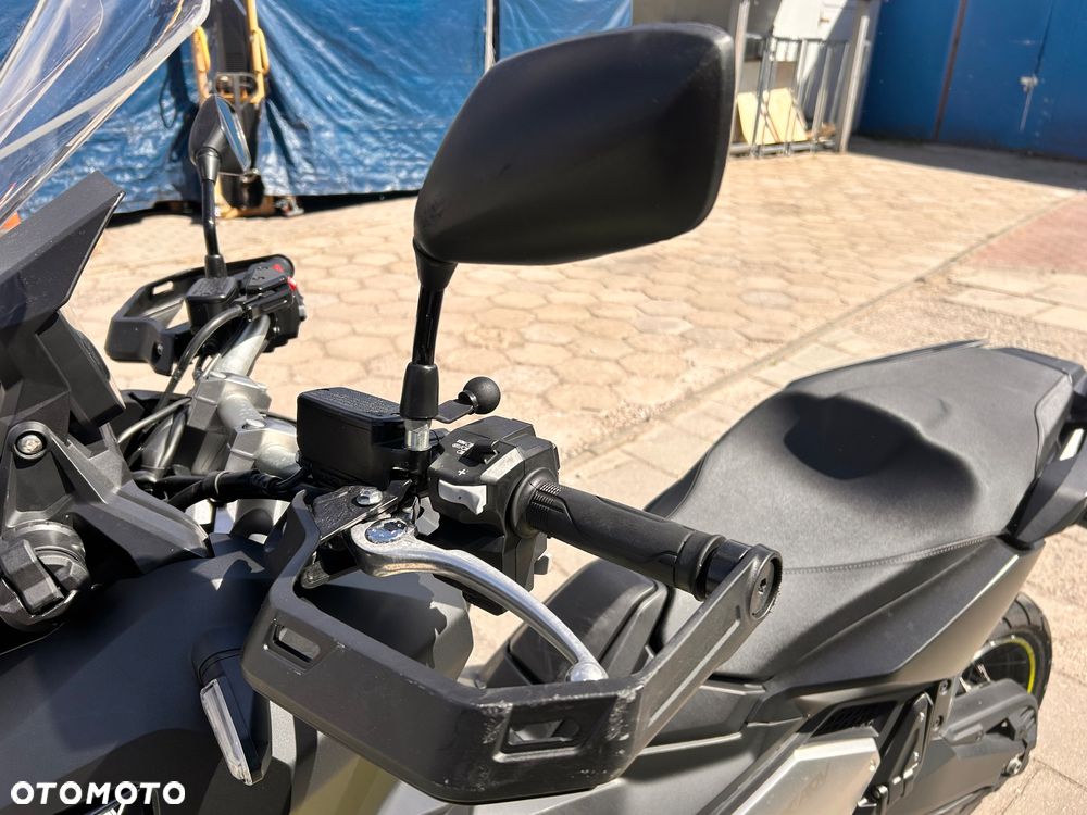 Honda X-ADV - 20