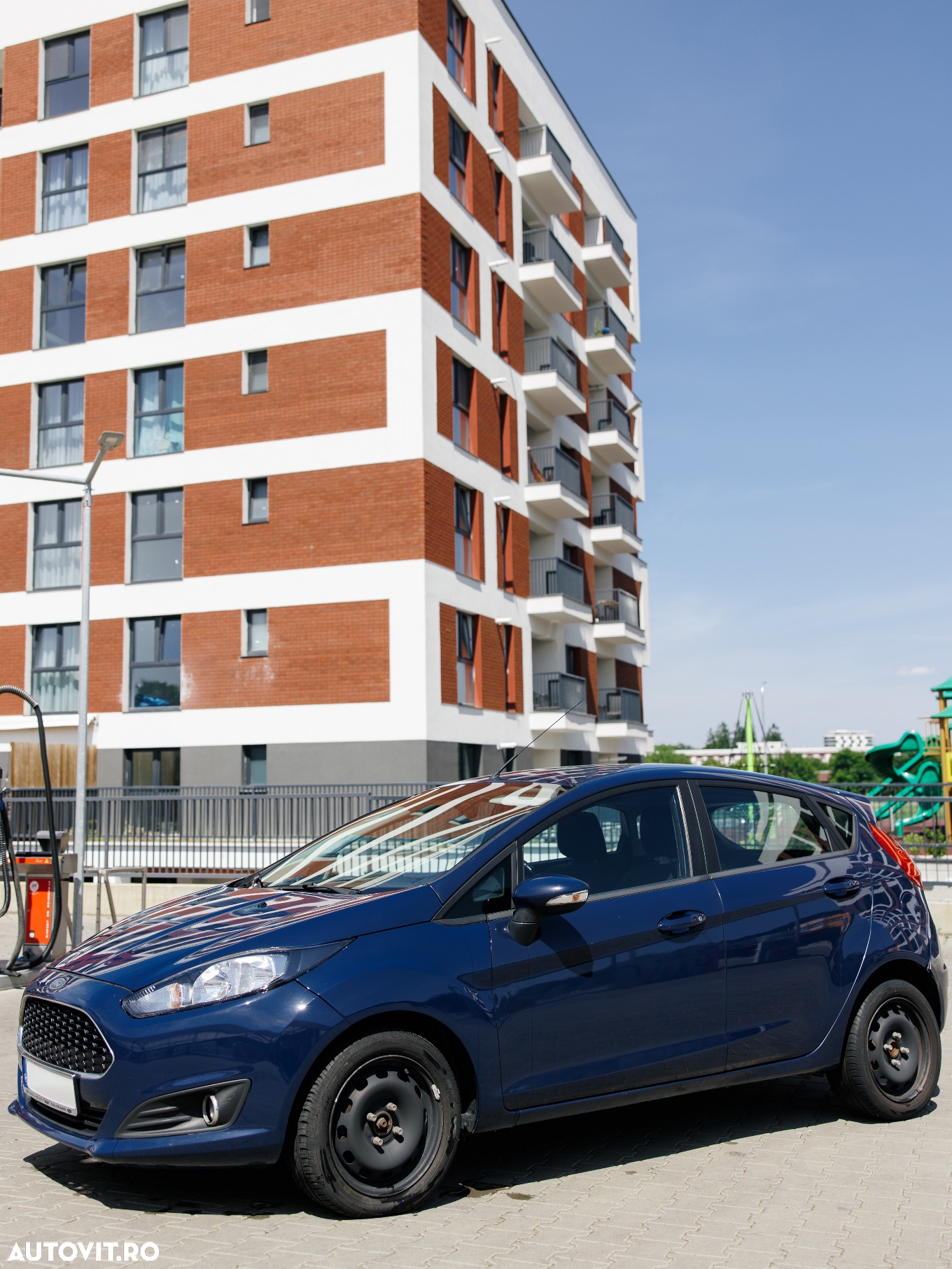 Ford Fiesta 1.5 TDCi DPF Trend - 4