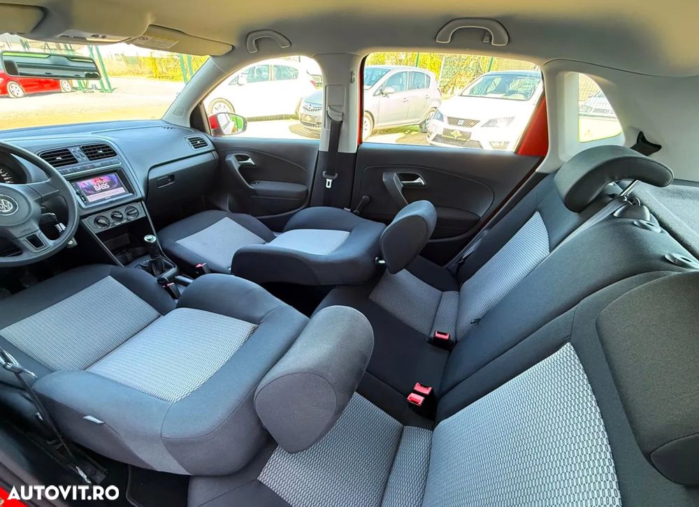 Volkswagen Polo 1.2 Comfortline - 19