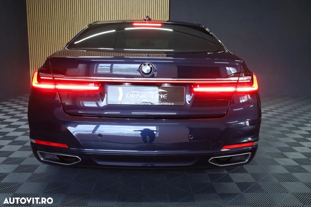 BMW Seria 7 740Li xDrive - 7