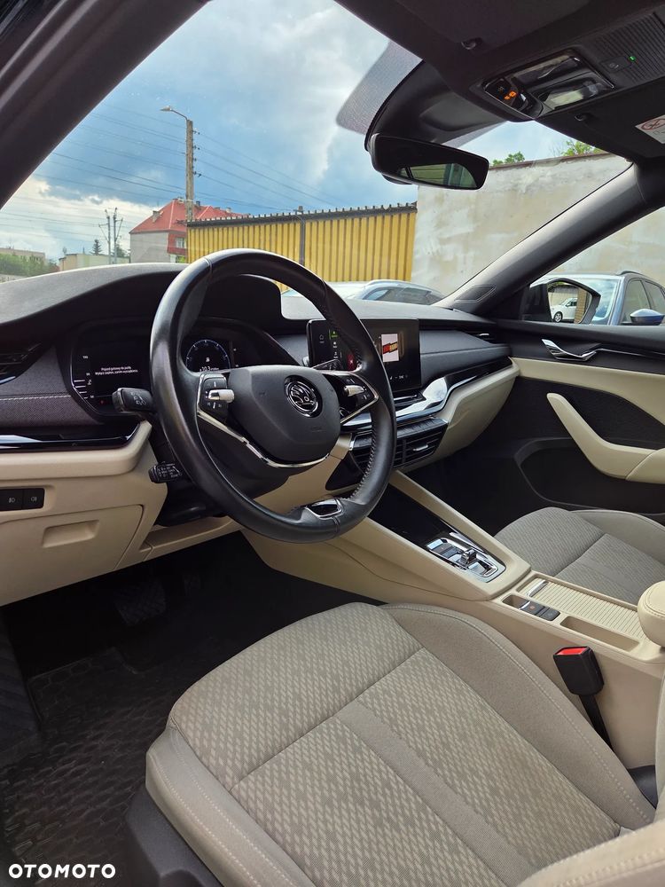 Skoda Octavia 2.0 TDI Style DSG - 14