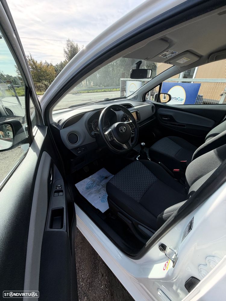 Toyota Yaris 1.4 D-4D Comfort+P.Style - 25