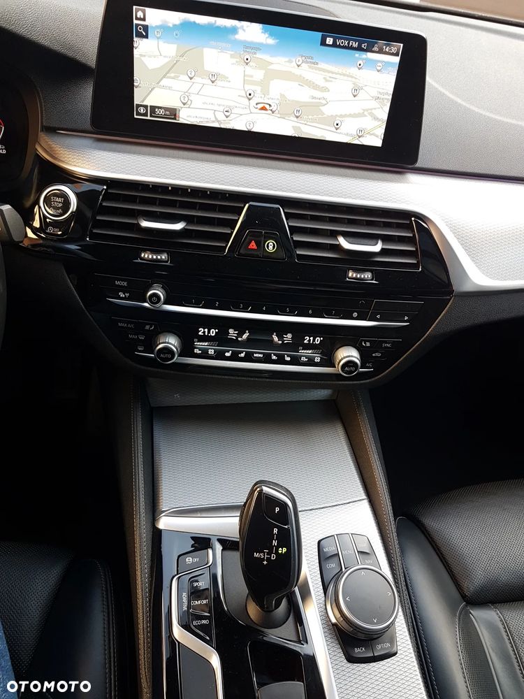 BMW Seria 5 520d M Sport sport - 13