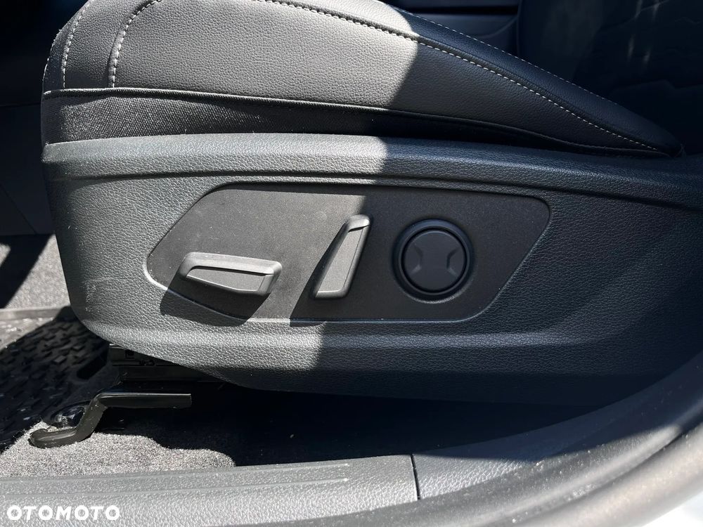 Kia Sportage 1.6 T-GDI PHEV Business Line 4WD - 12