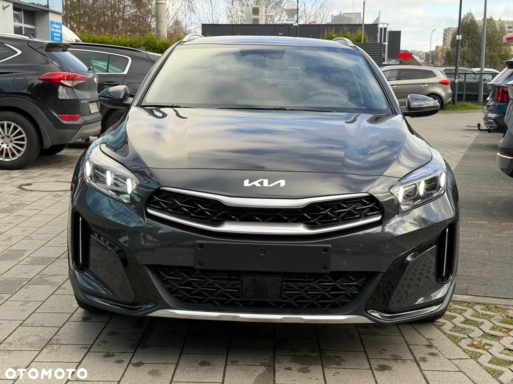 Kia XCeed 1.5 T-GDI Business Line DCT - 7
