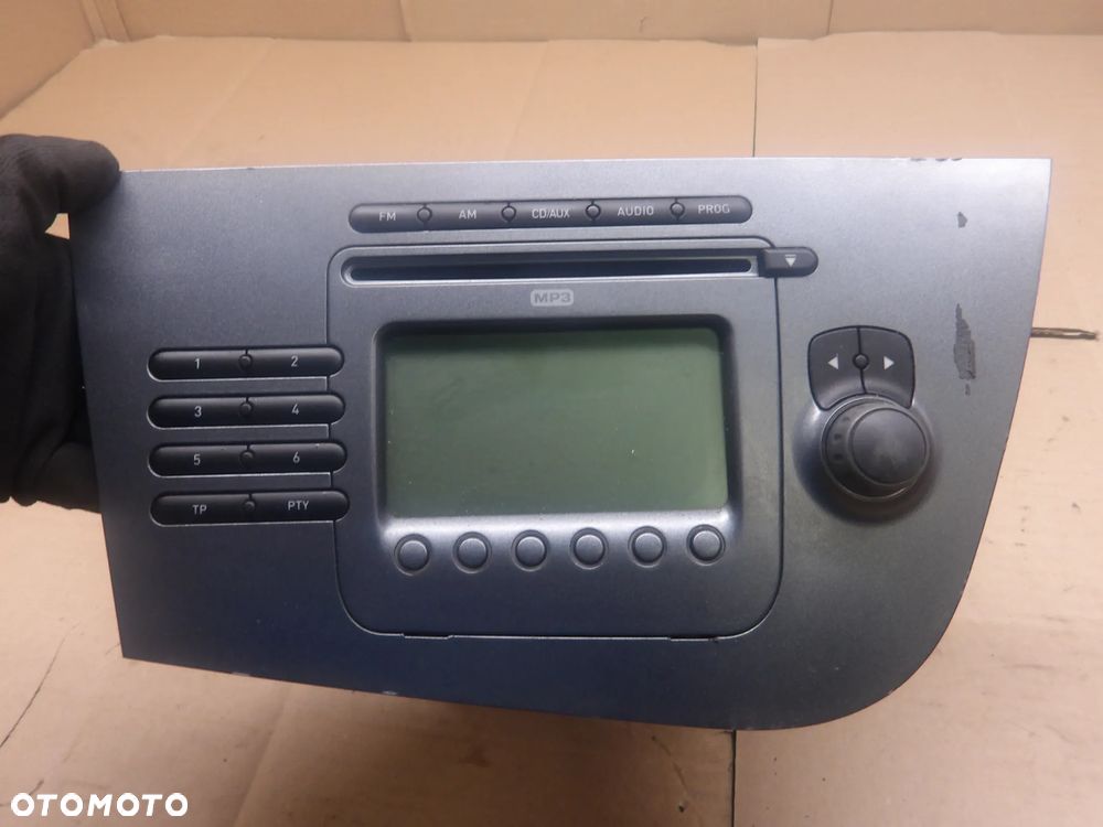 SEAT LEON II 05-09 1.4TSI RADIO 1P1035186B - 1
