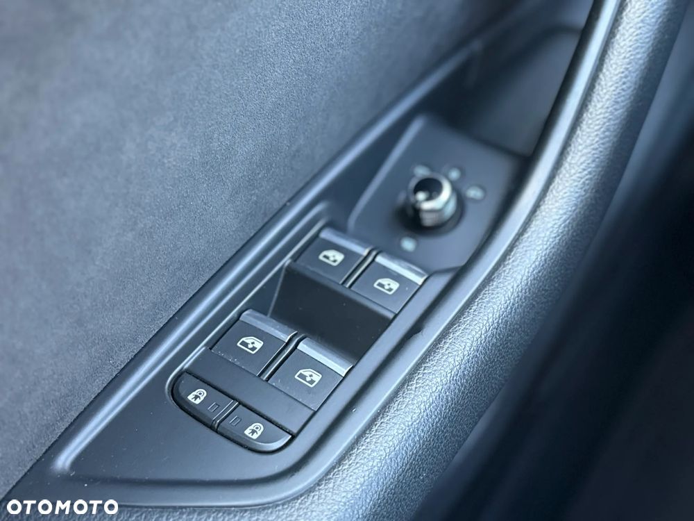 Audi A4 Avant 35 TDI mHEV S tronic - 22