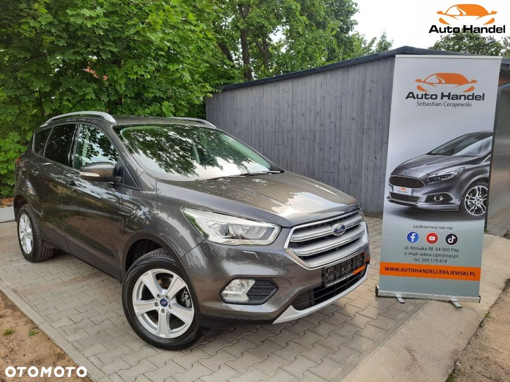 Ford Kuga 1.5 EcoBoost 2x4 Titanium - 2