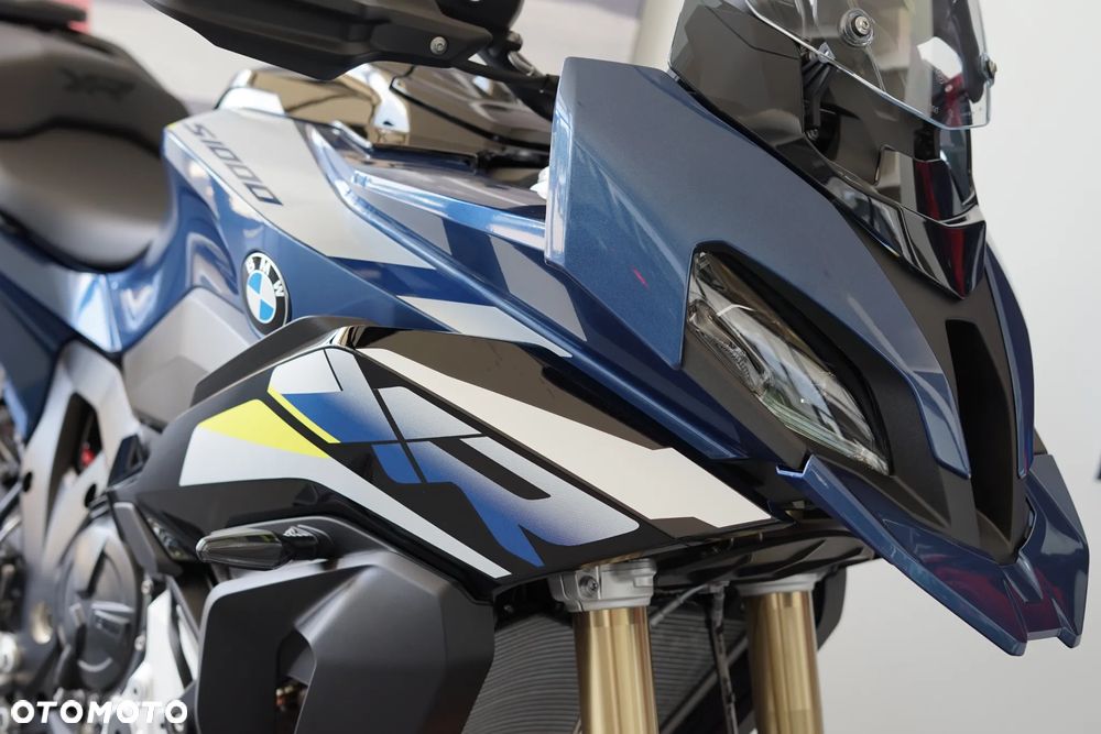 BMW S - 30