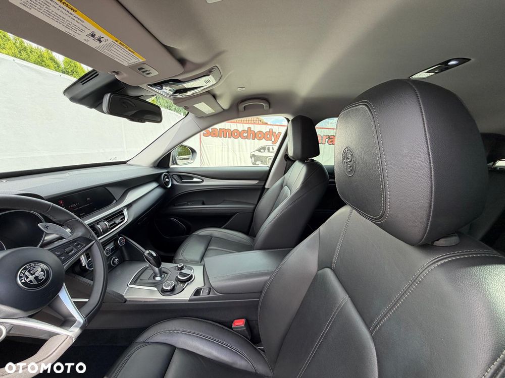 Alfa Romeo Stelvio 2.0 Turbo Estrema Q4 - 30