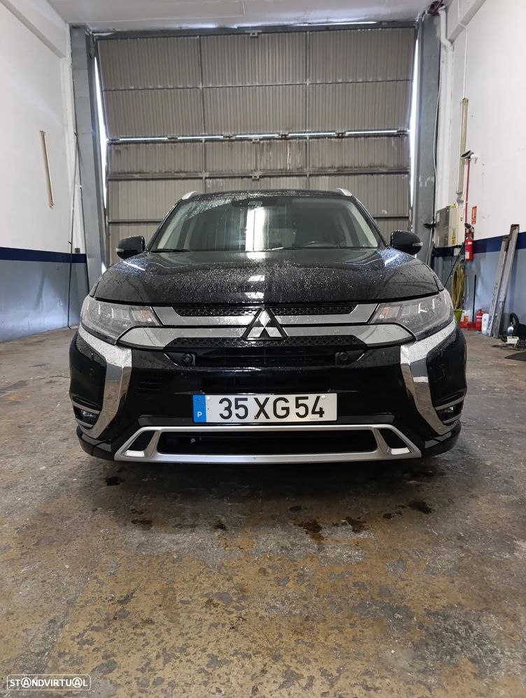 Mitsubishi Outlander - 6