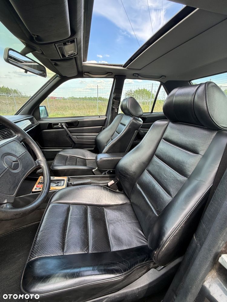 Mercedes-Benz W201 (190) - 20