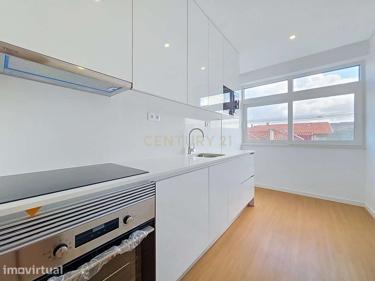 Apartamento T3, Renovado em Santo António dos Olivais, Coimbra - Grande imagem: 2/17