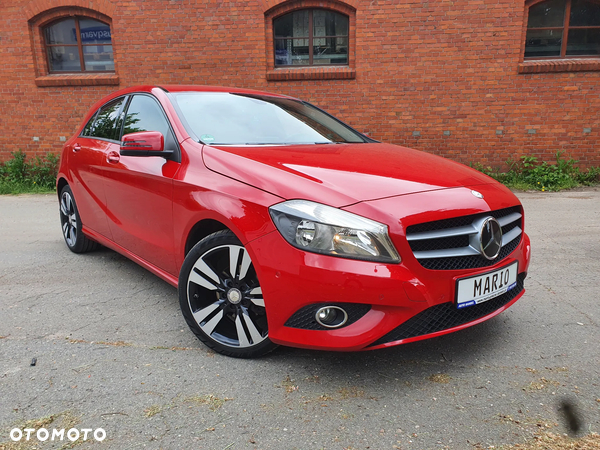 Mercedes-Benz Klasa A 180 (BlueEFFICIENCY) Style