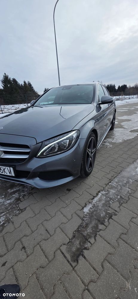 Mercedes-Benz Klasa C 180 9G-TRONIC AMG Line - 2